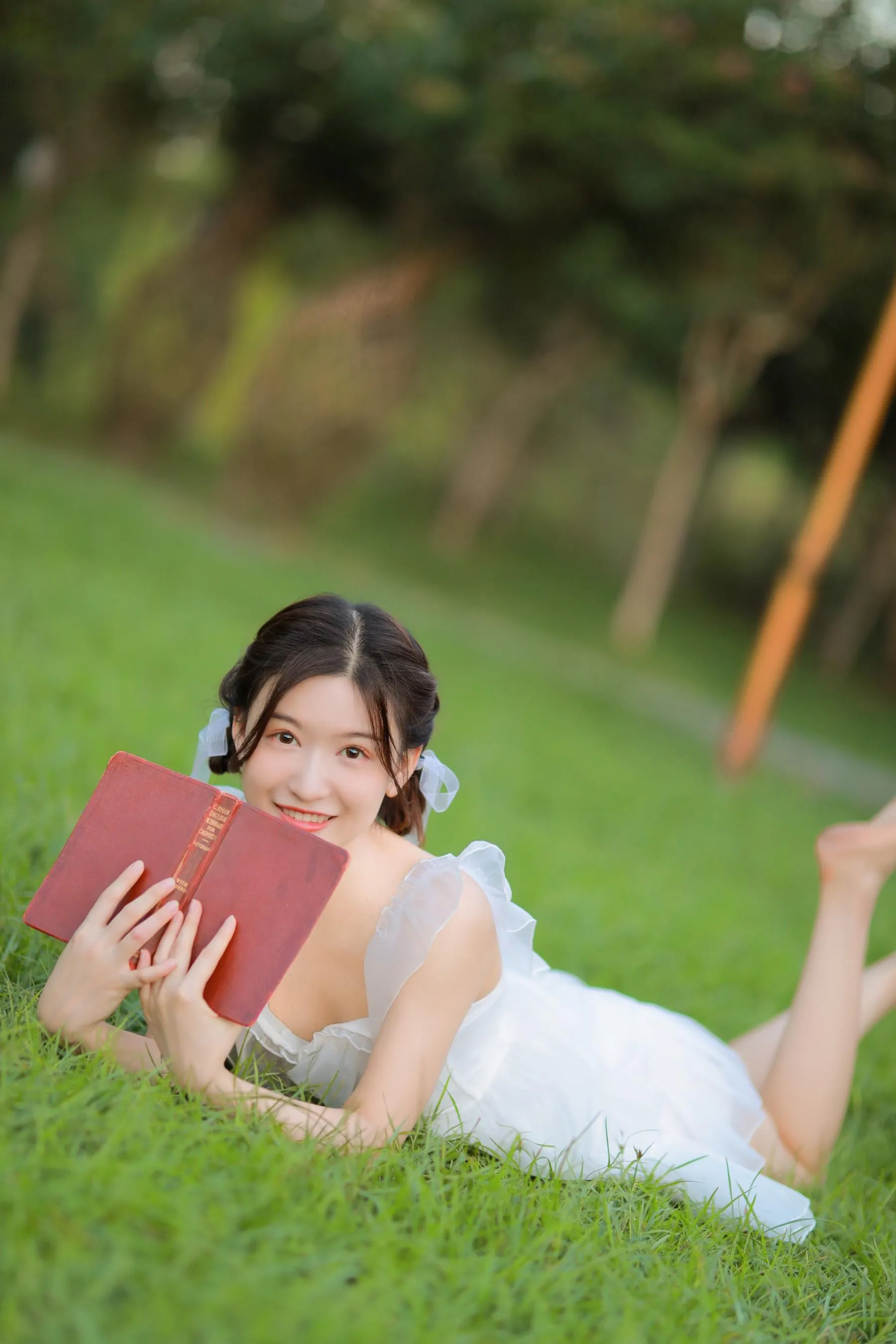 [YITUYU艺图语]2022.08.10 逆光 莹 [22P]插图3